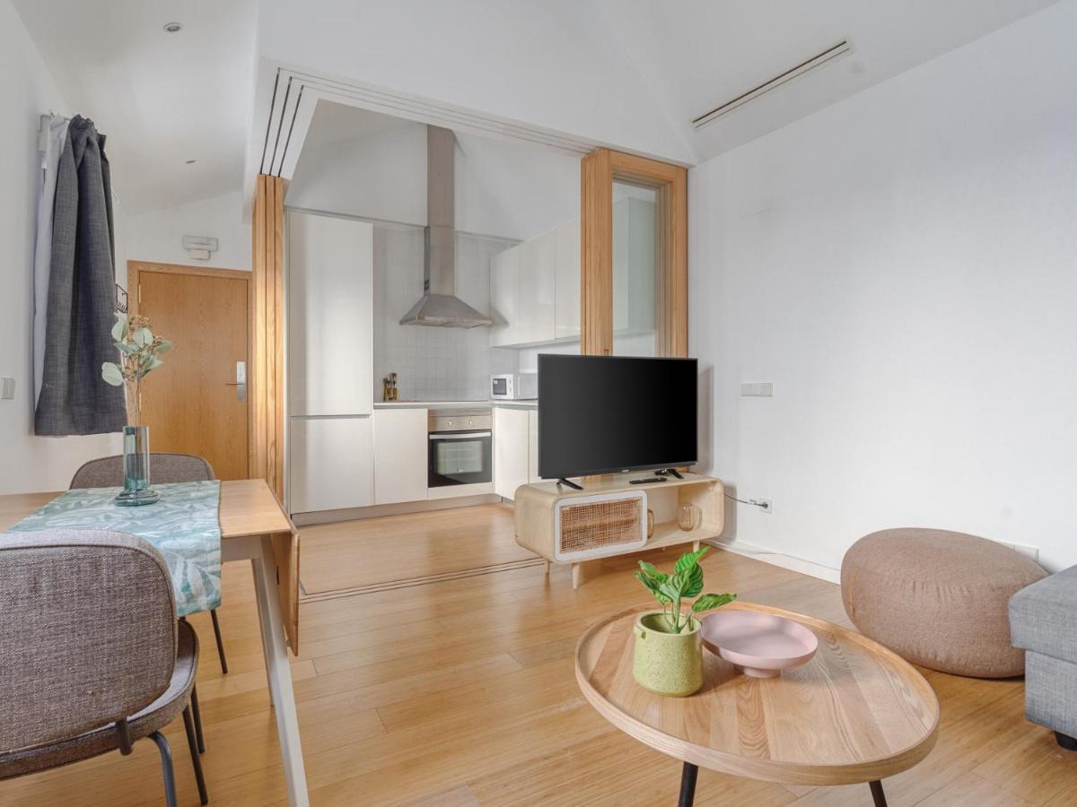 Limehome Madrid San Lorenzo Exterior photo