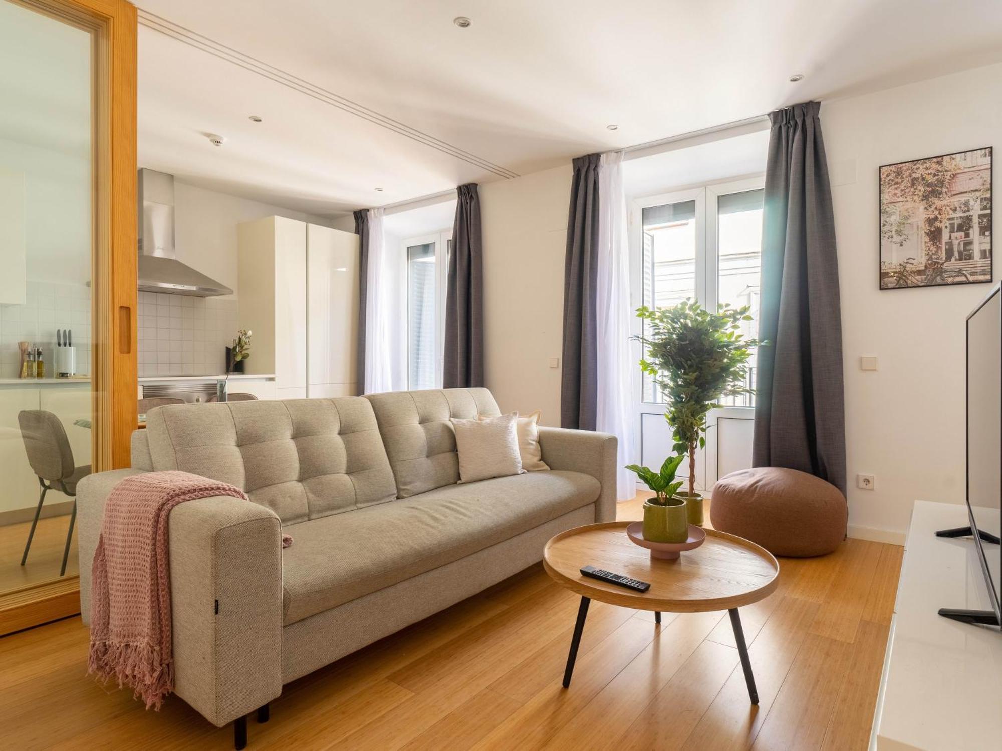 Limehome Madrid San Lorenzo Room photo